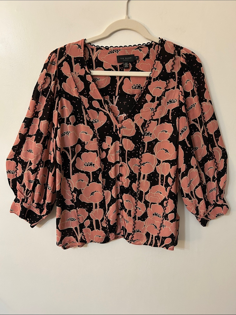 Ted Baker Stephii V Neck Blouse Black/Pink Floral Lace Trim Women's Size Medium